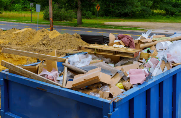 Best Construction Debris Removal  in Marine City, MI